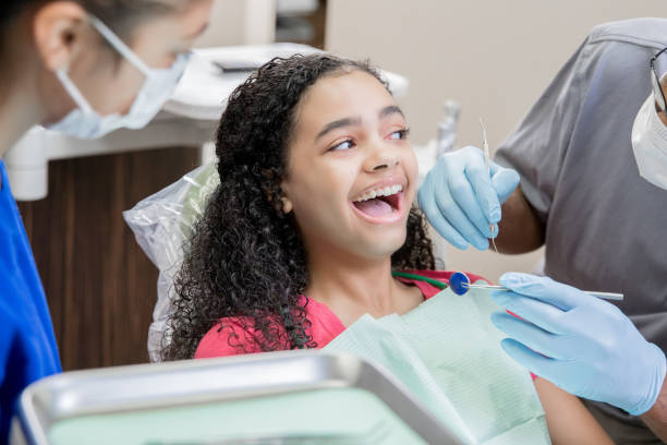 Best Emergency Tooth Extraction  in Choccolocco, AL
